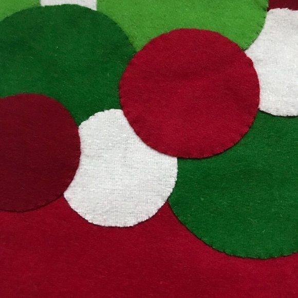 TAG/TAG2U/TAGLTD WHIMSY DOT FELT CHRISTMAS STOCKING- RED/WHITE/GREEN- NWOT - Picture 3 of 4